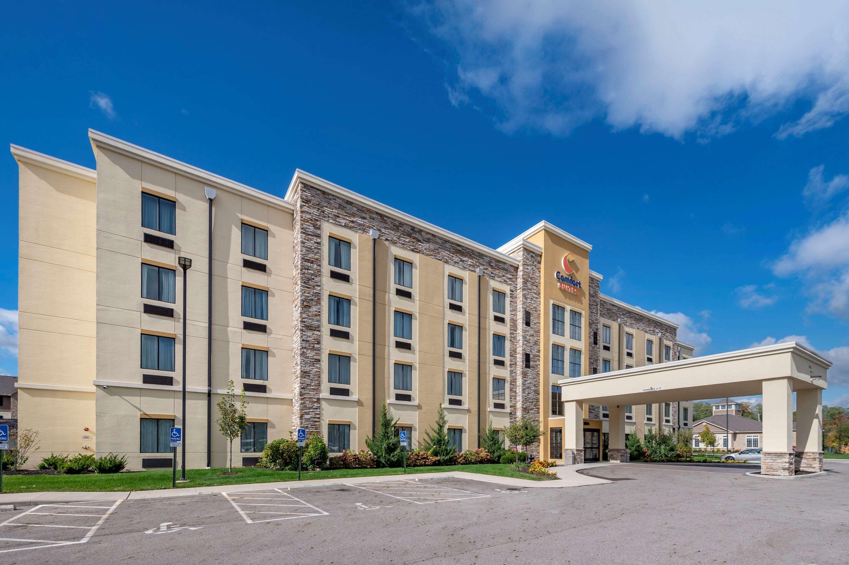 Comfort Suites Columbus Airport Exterior foto