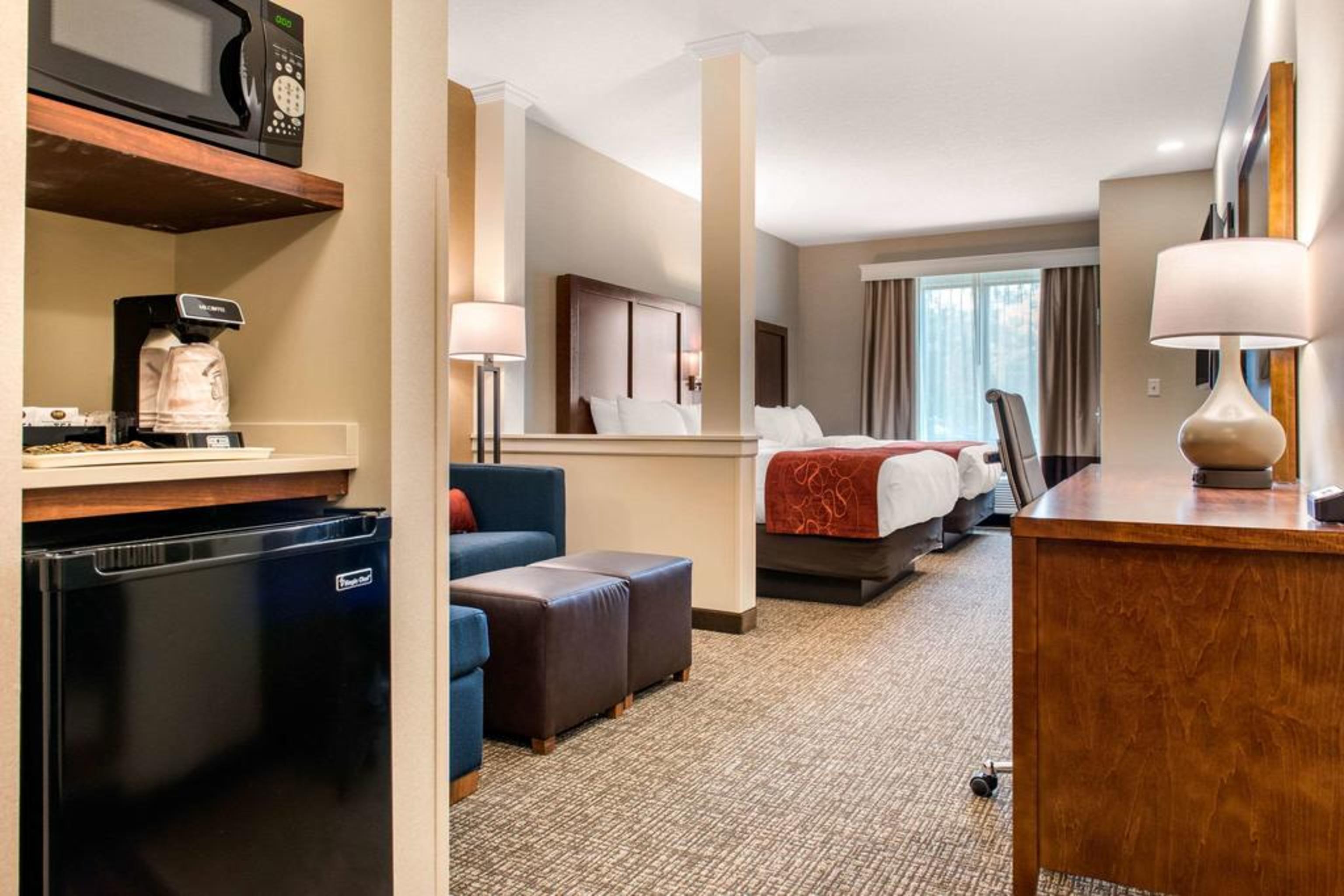Comfort Suites Columbus Airport Exterior foto