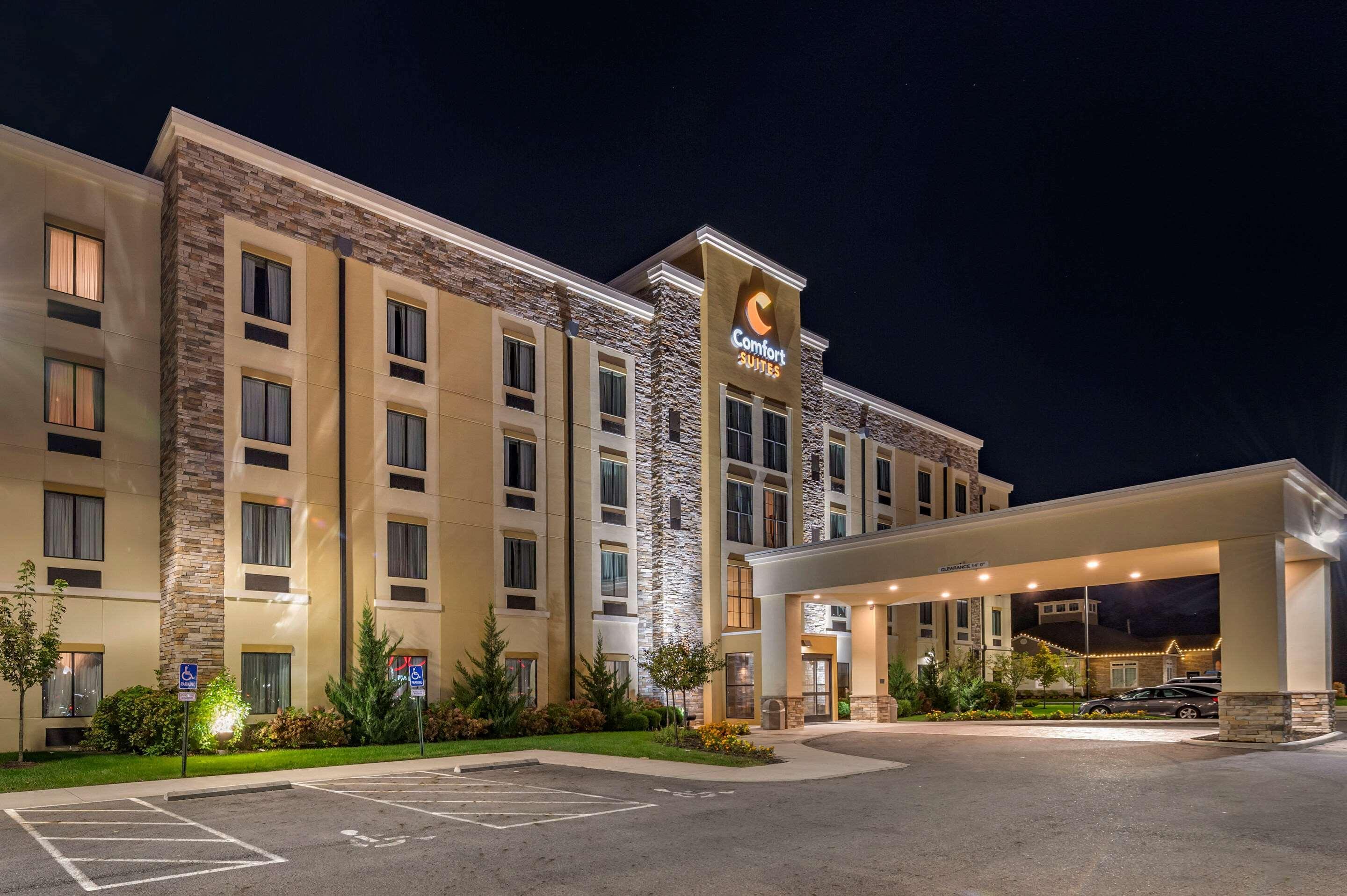 Comfort Suites Columbus Airport Exterior foto